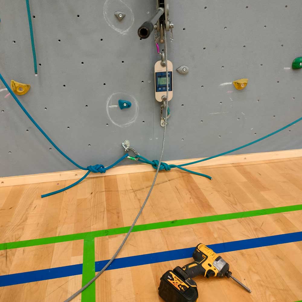 MAIN INSPECTION - CLIMBING WALL